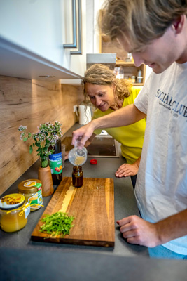 Immunbooster-Workshop: Herstellung von Naturheilmitteln, Schritt 3